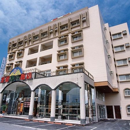 Jing Ai Hotel Luodong Exterior photo