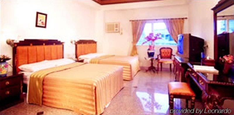 Jing Ai Hotel Luodong Exterior photo